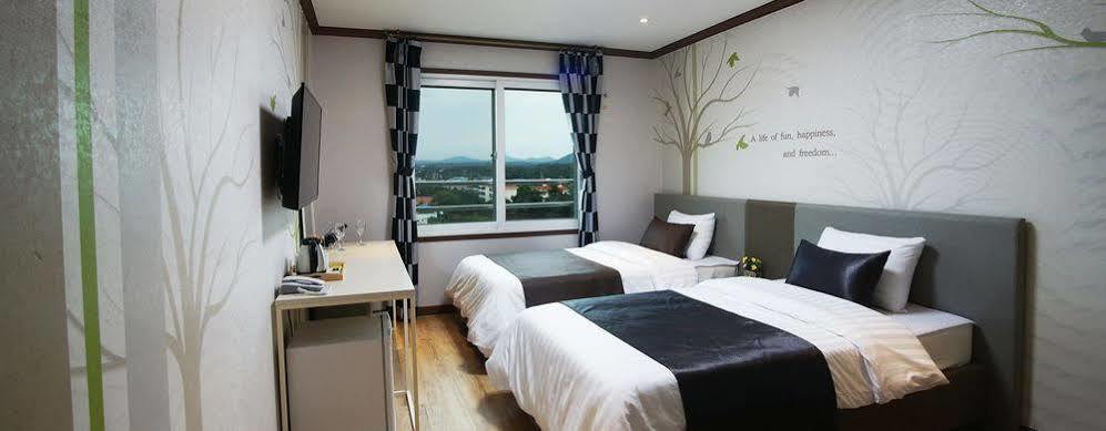 Seongsan Aqua Beach Hotel Seogwipo Eksteriør bilde