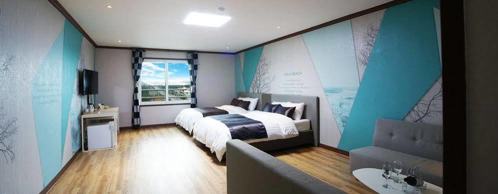 Seongsan Aqua Beach Hotel Seogwipo Eksteriør bilde